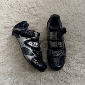 Giro Espada Women’s Biking Shoes